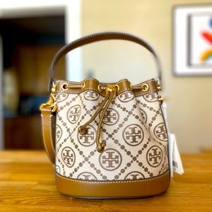 BRAND NEW, NEVER USED Tory Burch Jacquard Bucket Bag